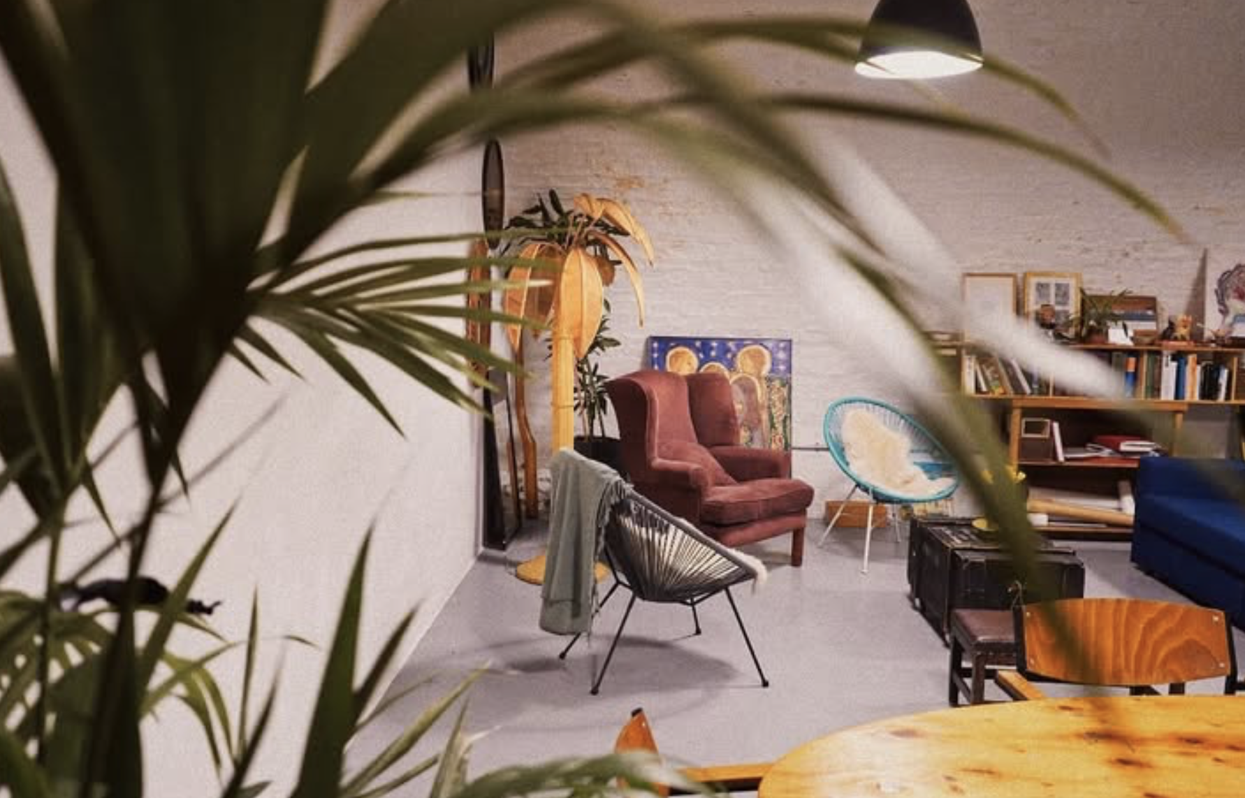 Close up image of Arch 535 venue